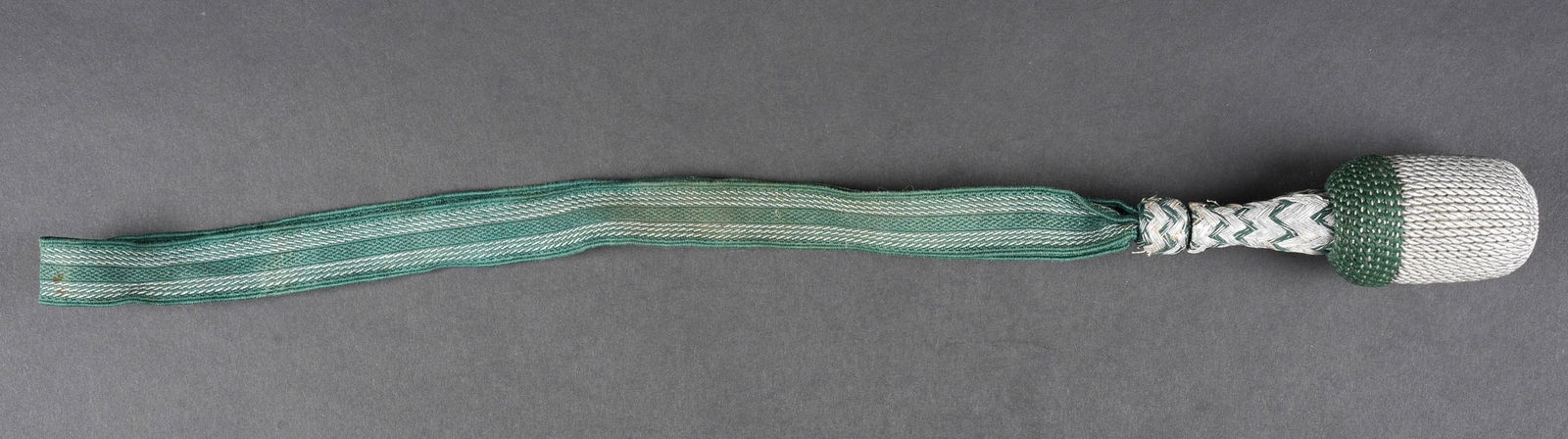 Dragonne de baionnette allemande. German bayonet portepee. (1 of 2)