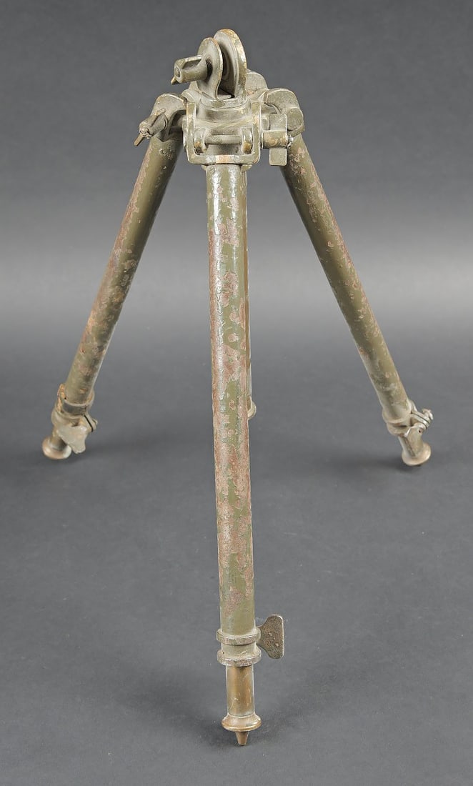 Petit trepied d optique. Small optical tripod. - 3