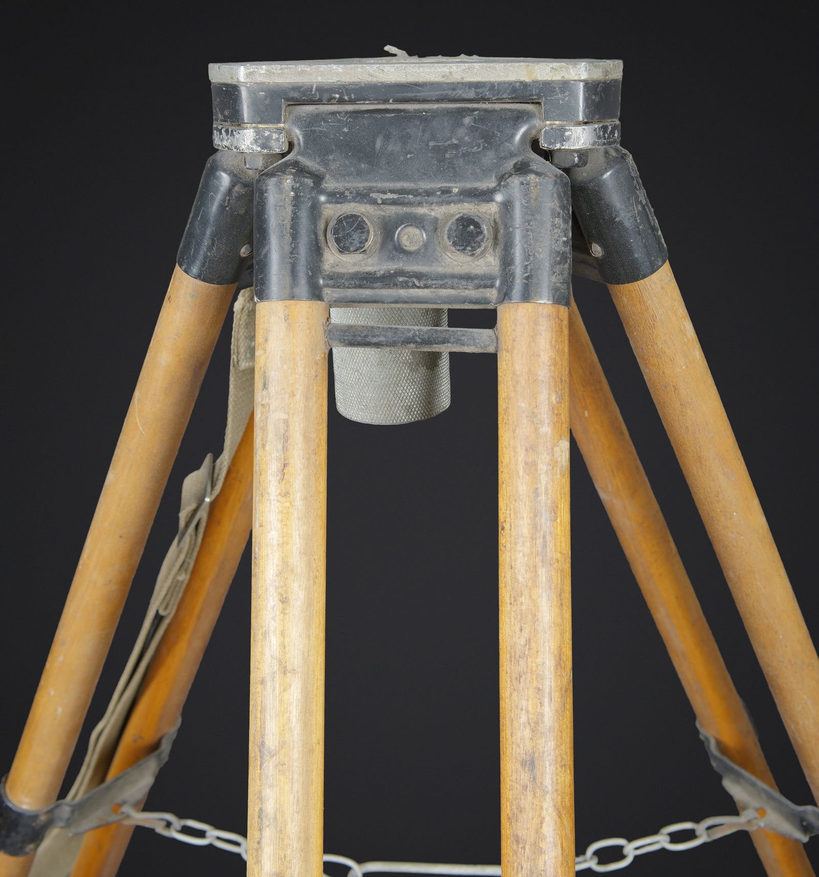 Trepied d optique. Optical tripod. - 2