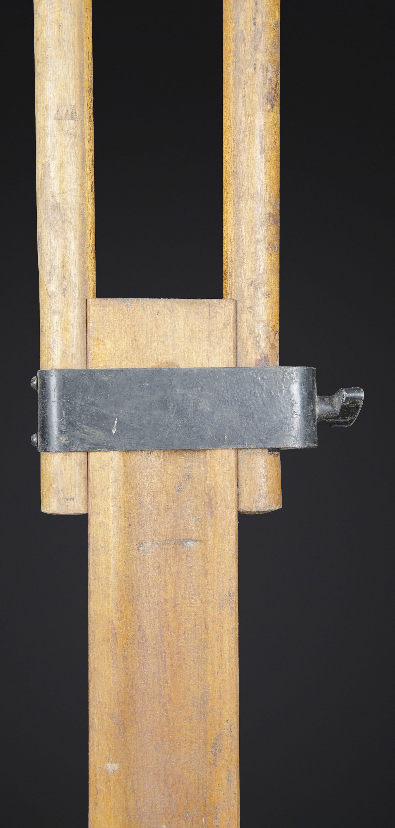 Trepied d optique. Optical tripod. - 3