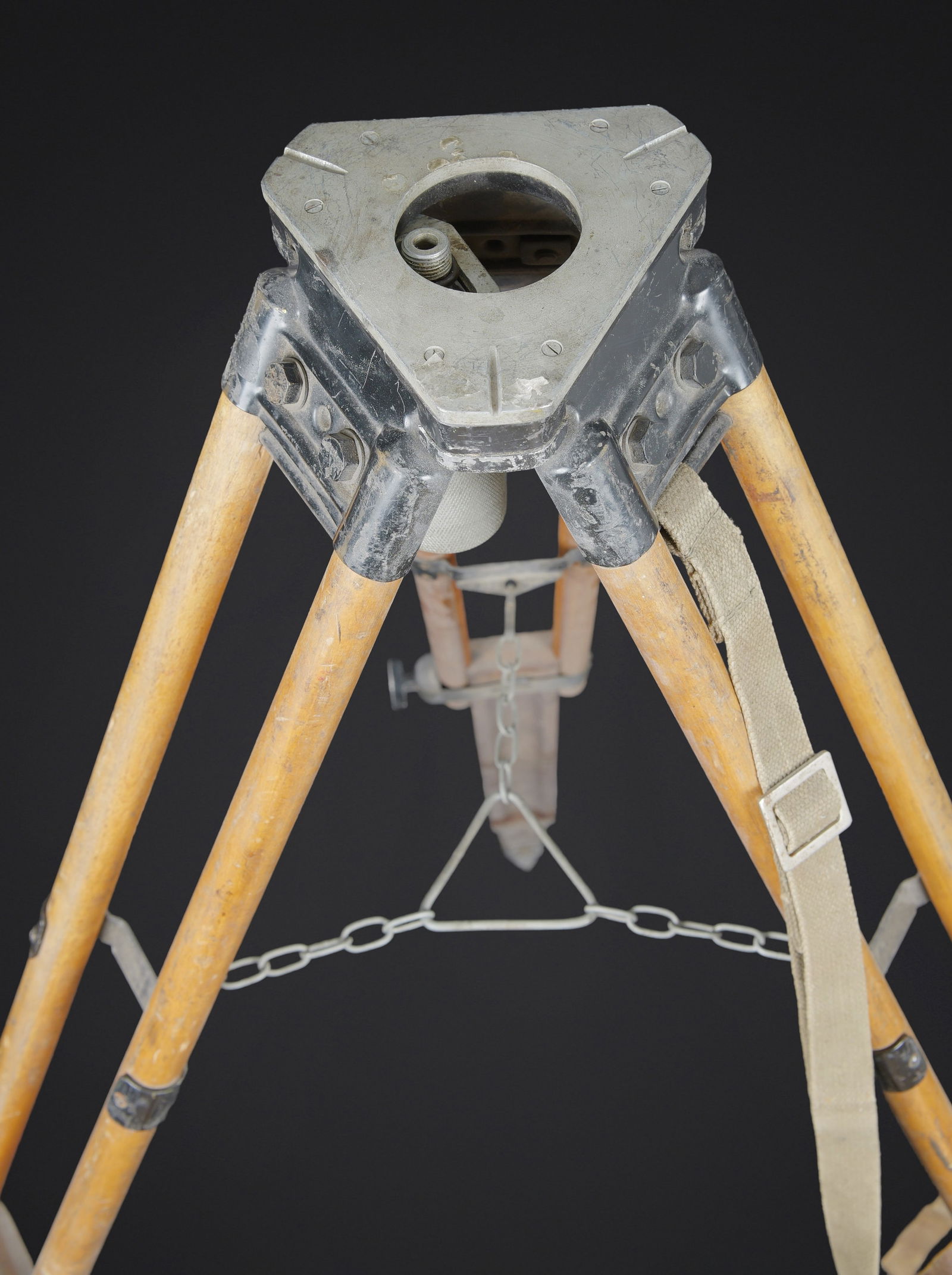 Trepied d optique. Optical tripod. - 7