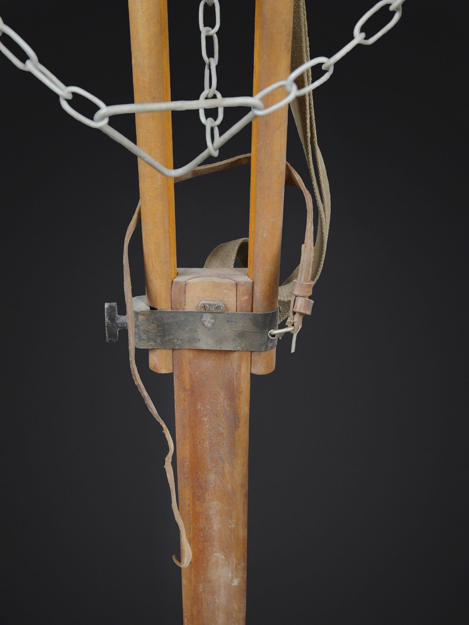 Trepied d optique. Optical tripod. - 8