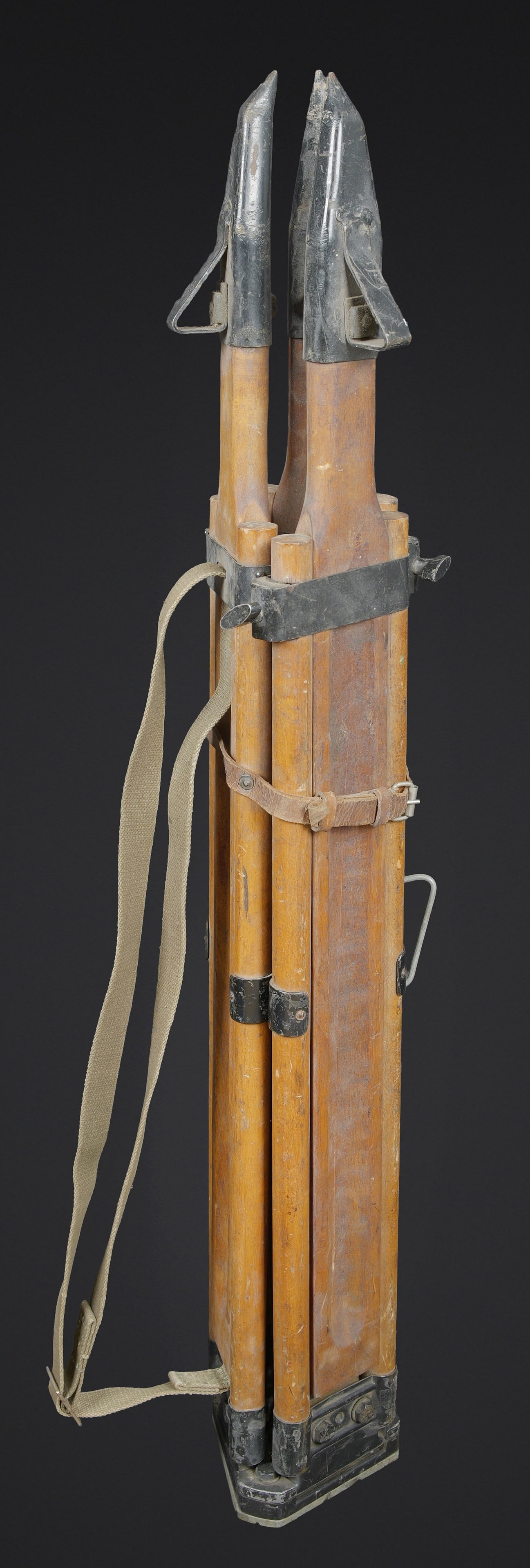 Trepied d optique. Optical tripod. - 9