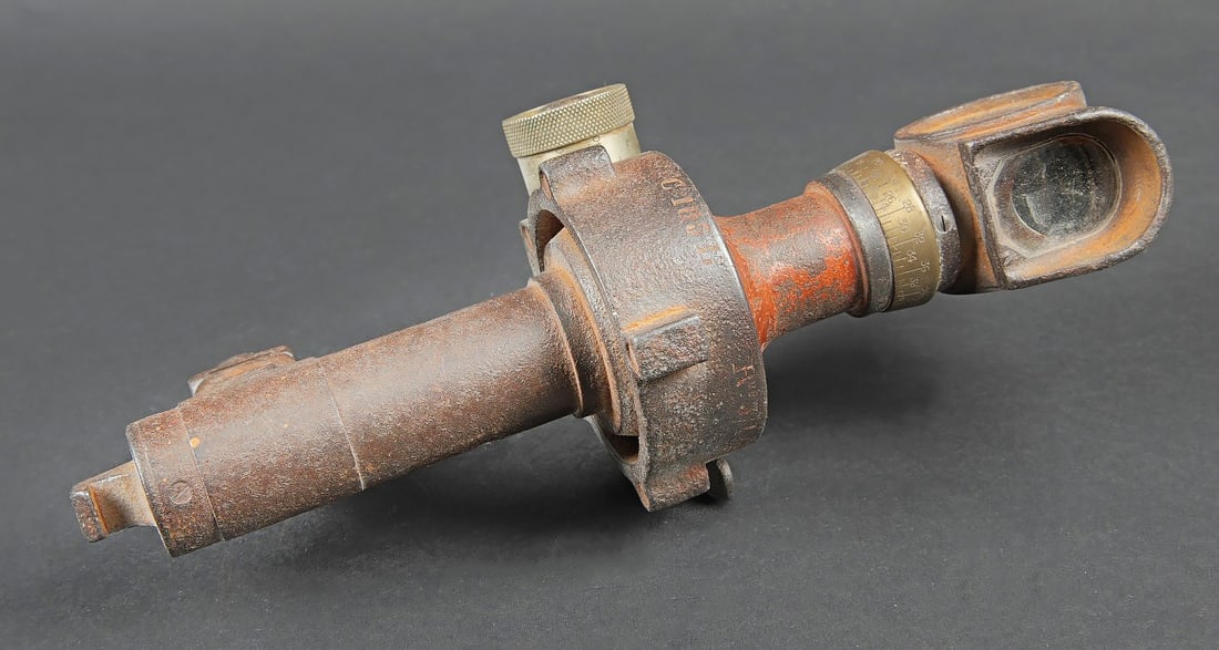 Optique de canon WH. WH WH gun optical sight. (1 of 5)