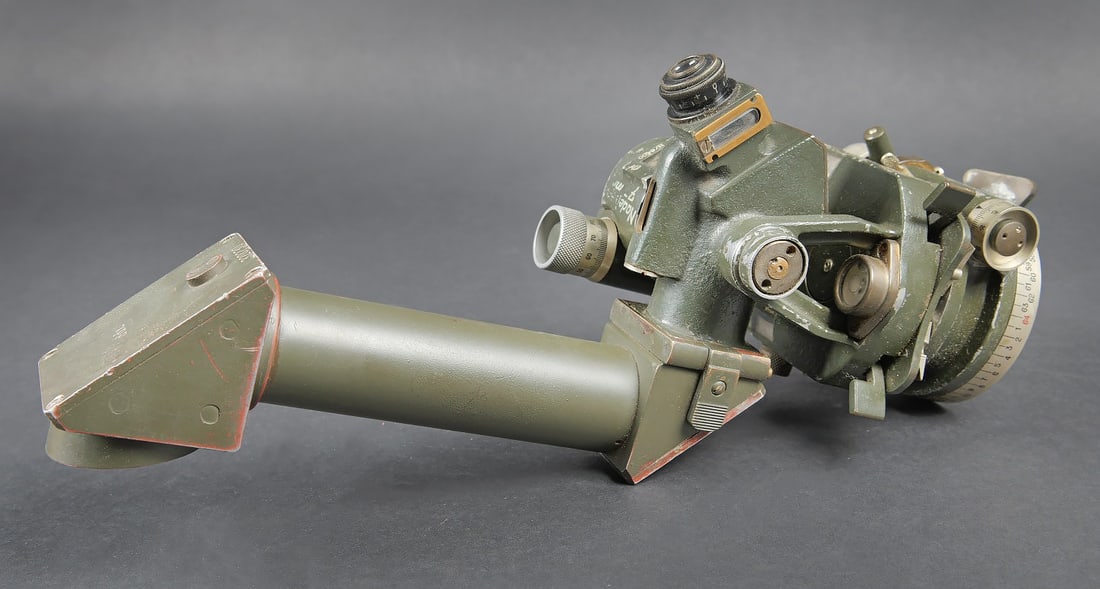 Optiques WH. WH optics. - 9