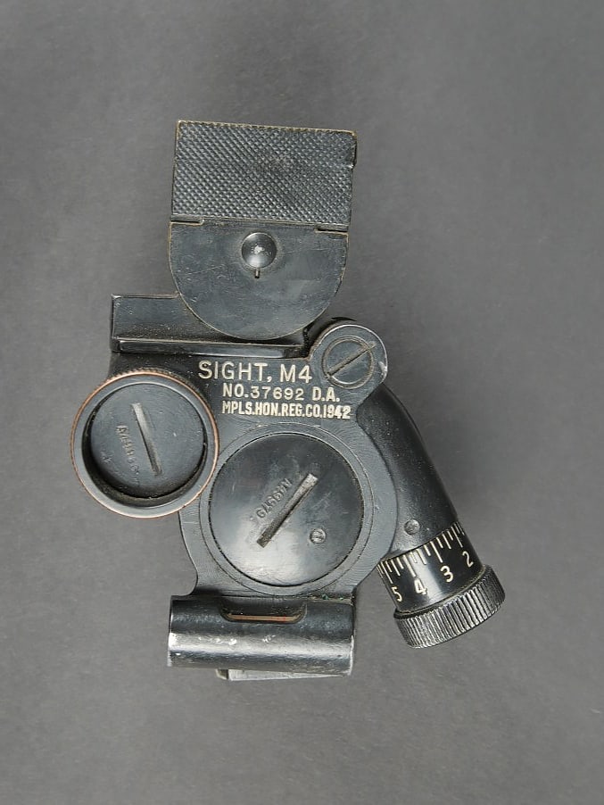 Sight M4 dans sa housse. - 11