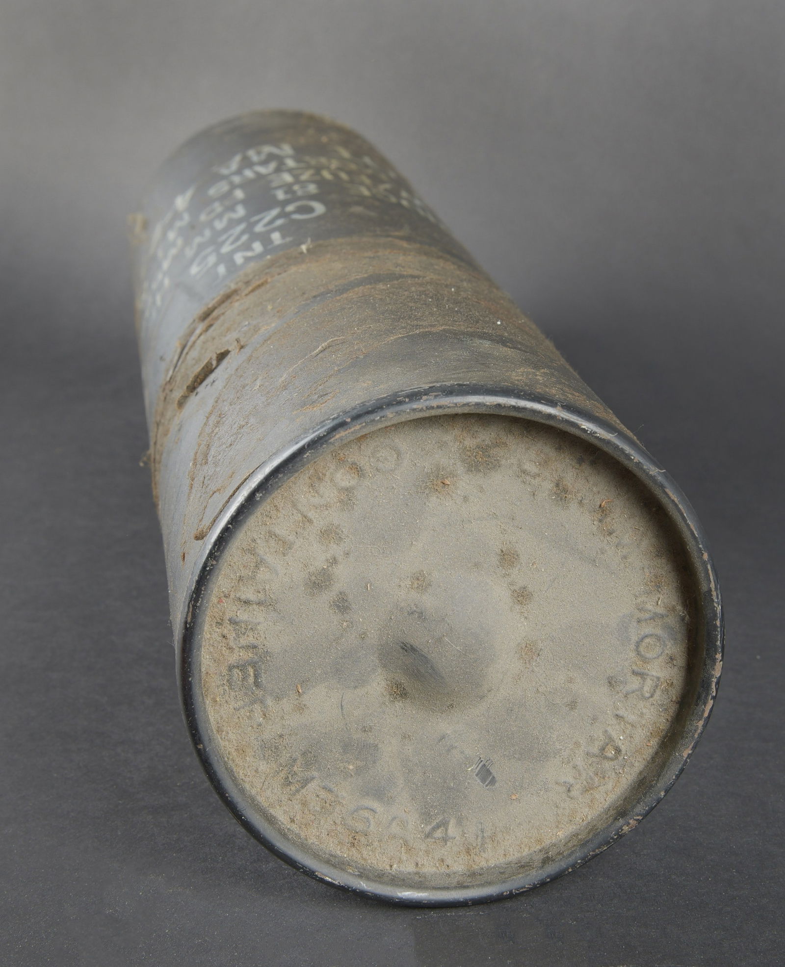 Container pour obus de mortier US. US mortar shell container - 5