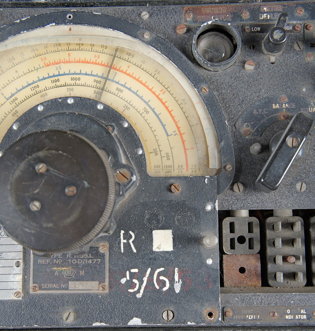 Receiver type 1155 L. Receiver Type 1155L - 3