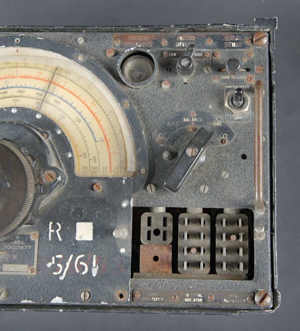 Receiver type 1155 L. Receiver Type 1155L - 4