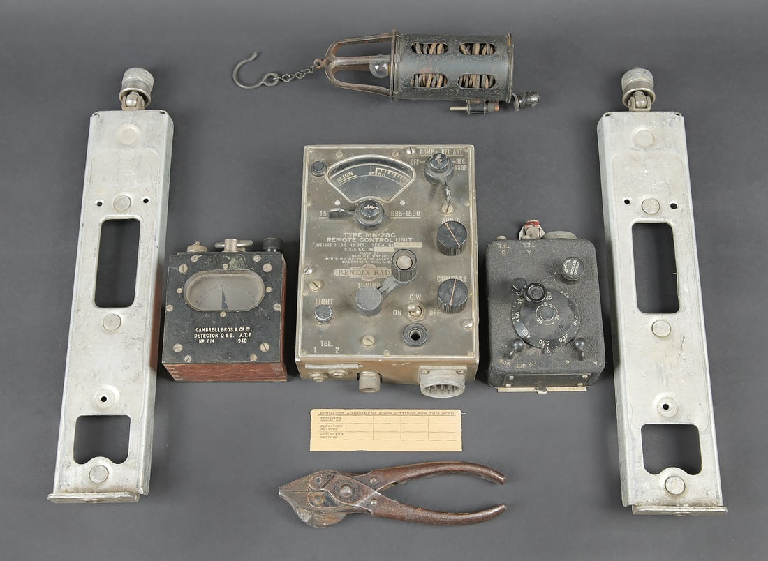 Accessoires radio aviation. Aircraft radio accessories (1 of 17)