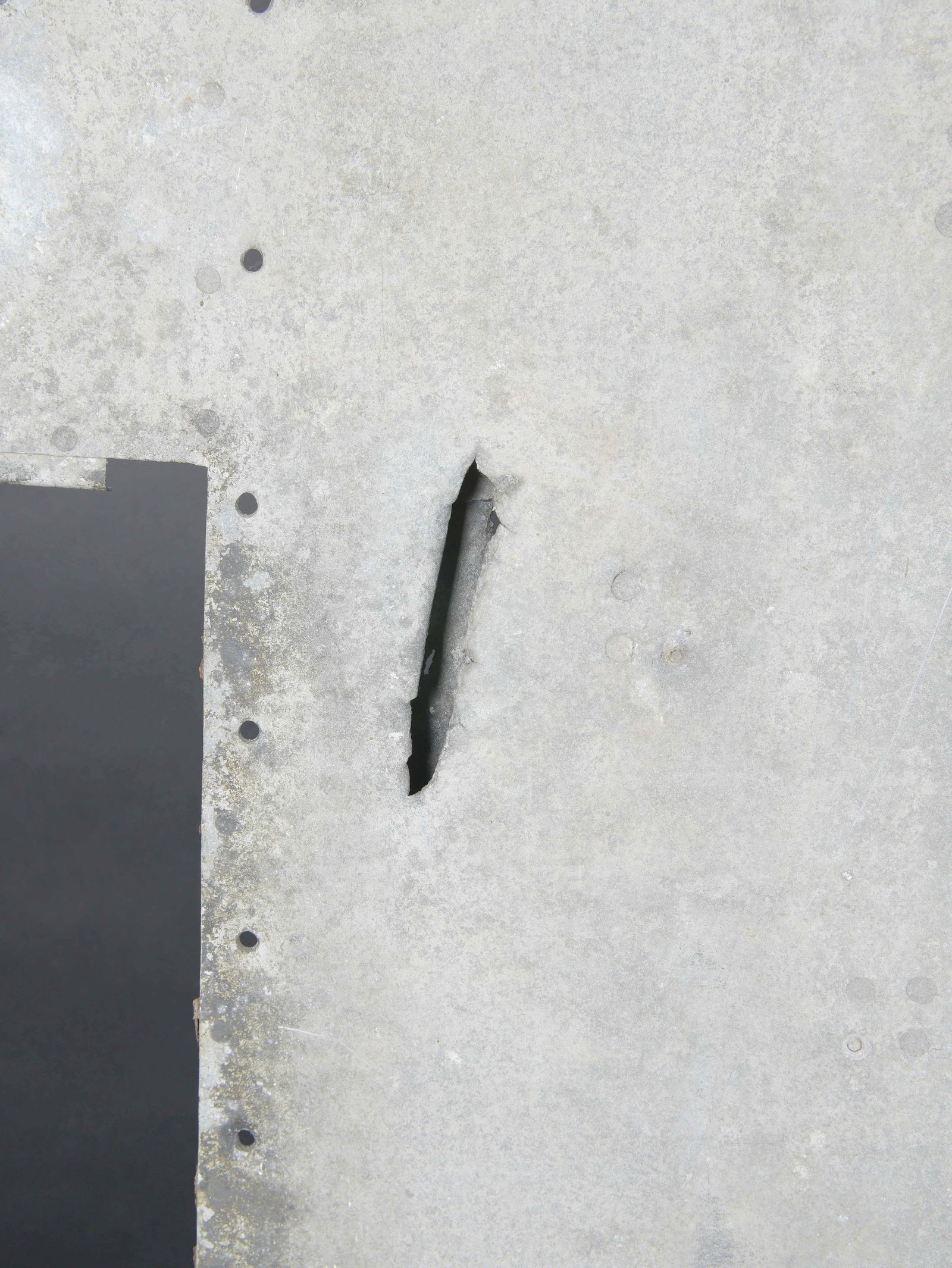 Morceau de carlingue. Fuselage section - 4