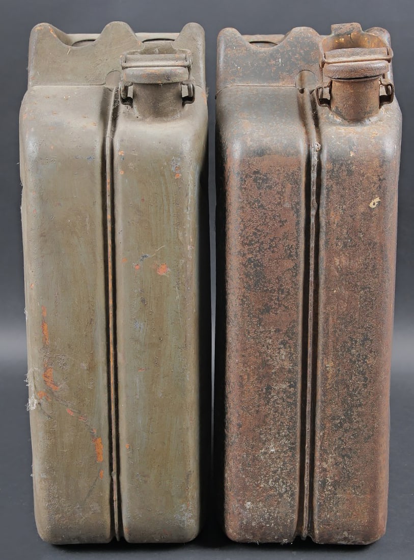 Jerrycans WH. WH jerrycans - 2
