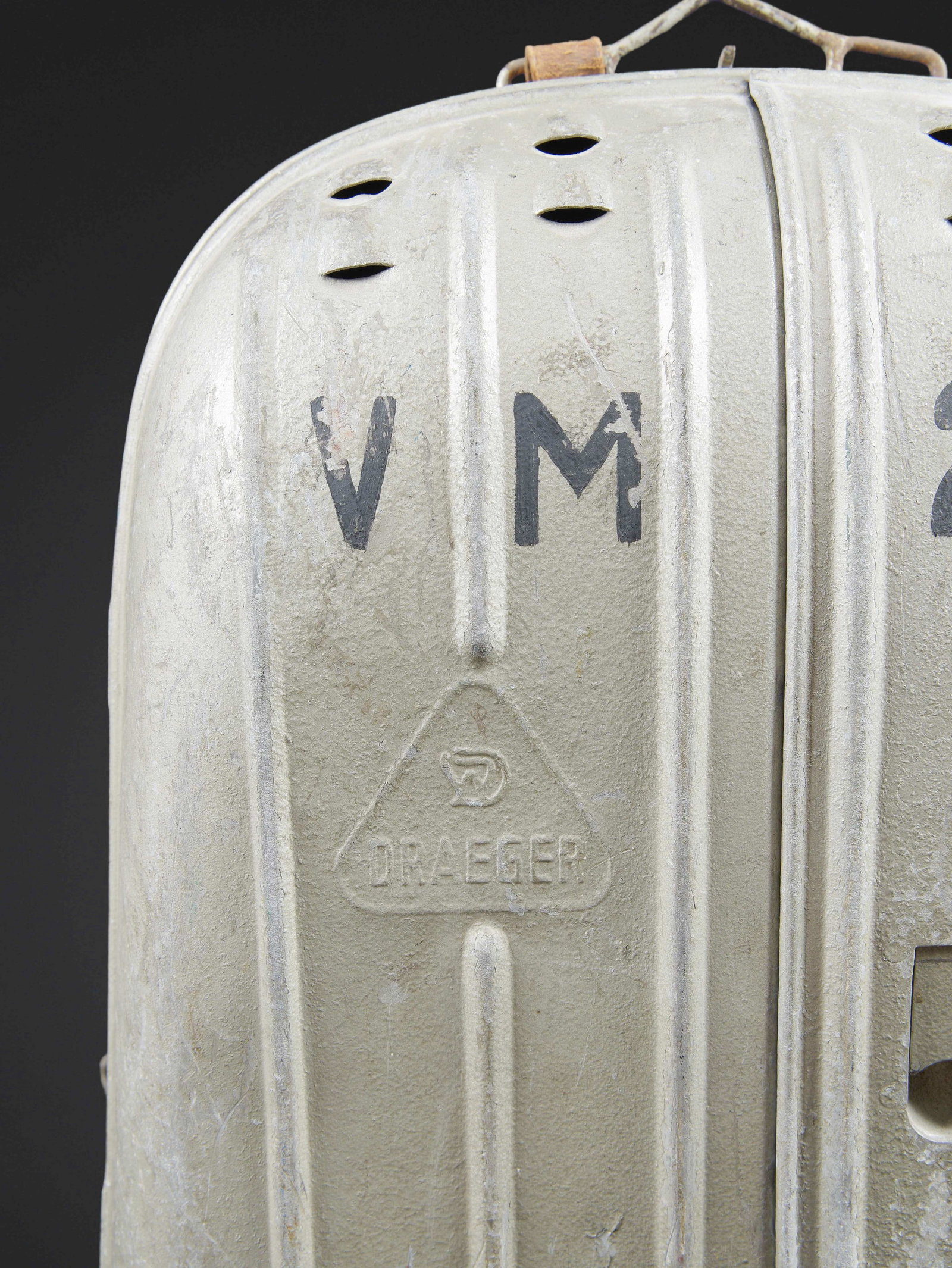 Drager Model 160A - 4