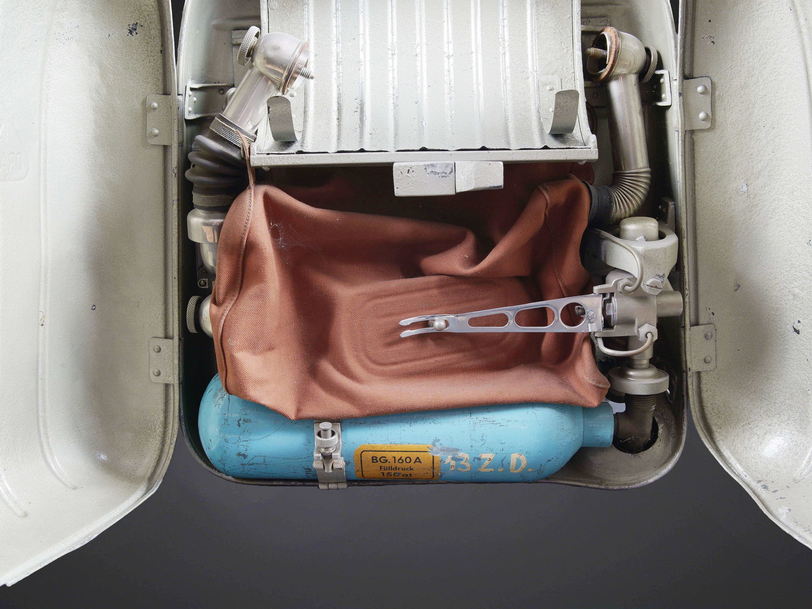 Drager Model 160A - 7