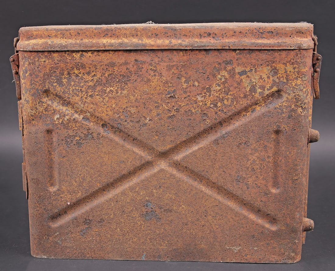 Caisses a munitions. Ammunition crates. - 9