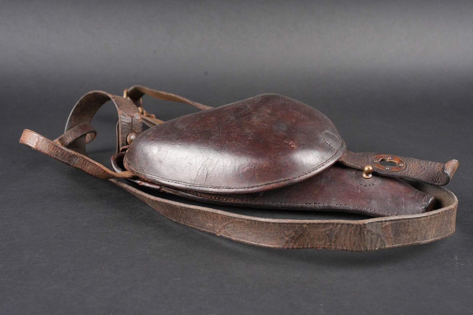 Etui de jambon 1873. Model 1873 ham carrier. (1 of 6)