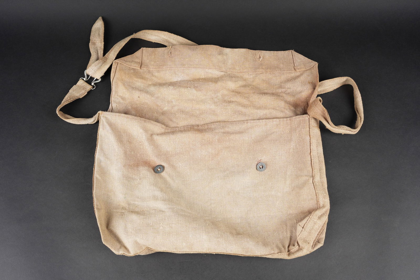 Ensemble d equipements. Equipment grouping. - 11