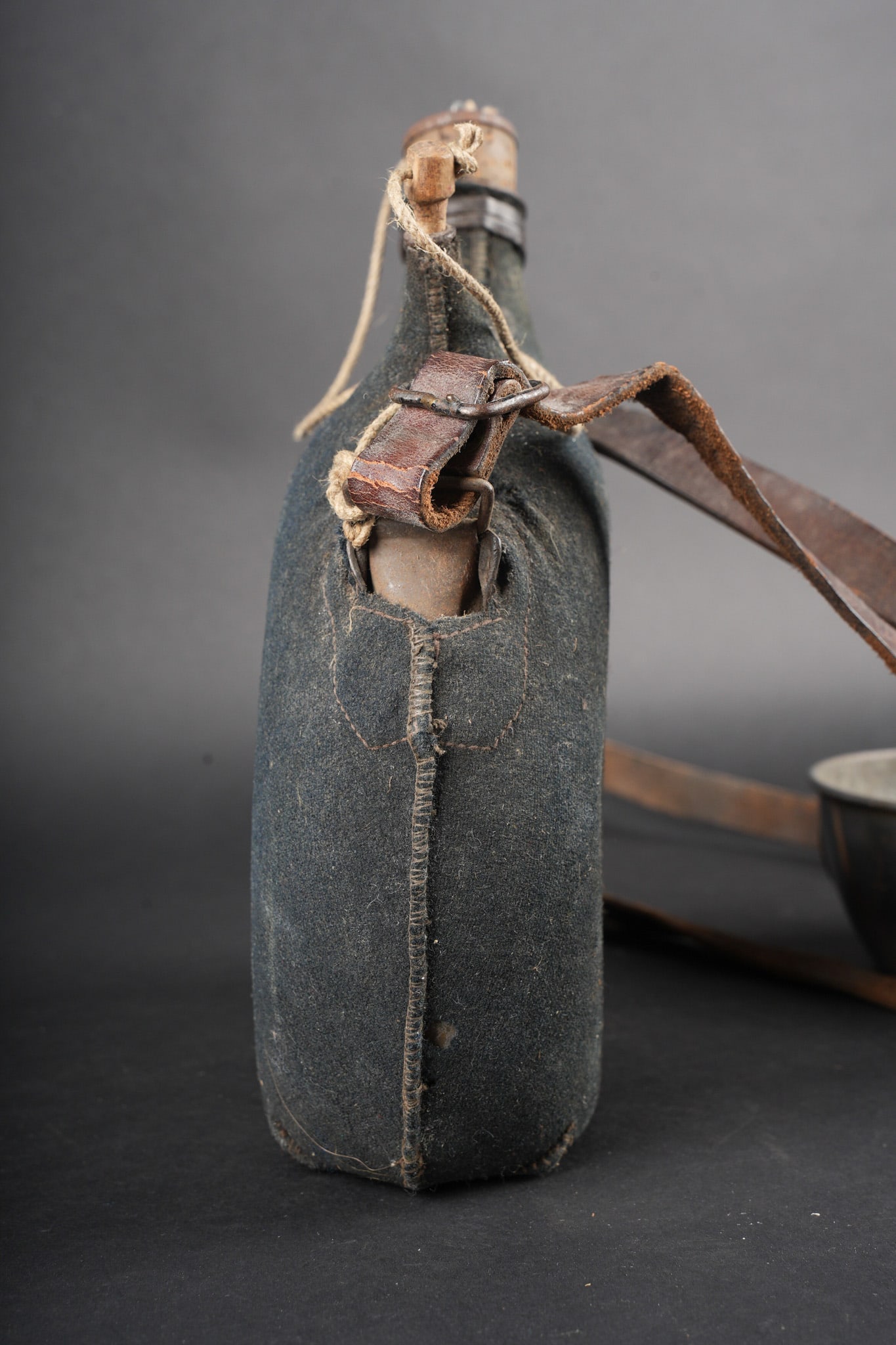 Ensemble d equipements. Equipment grouping. - 7