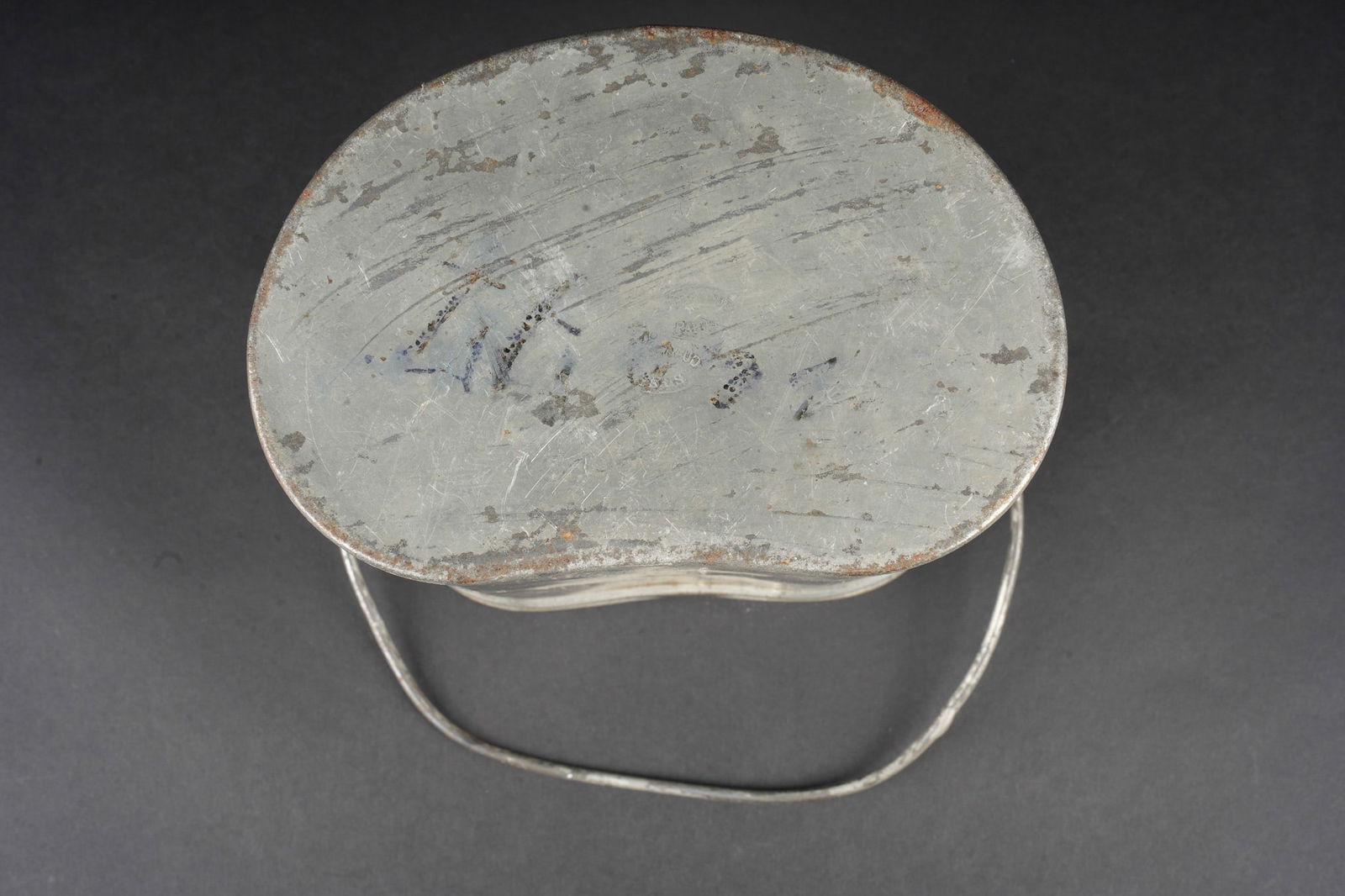 Ensemble d equipements. Equipment set - 14