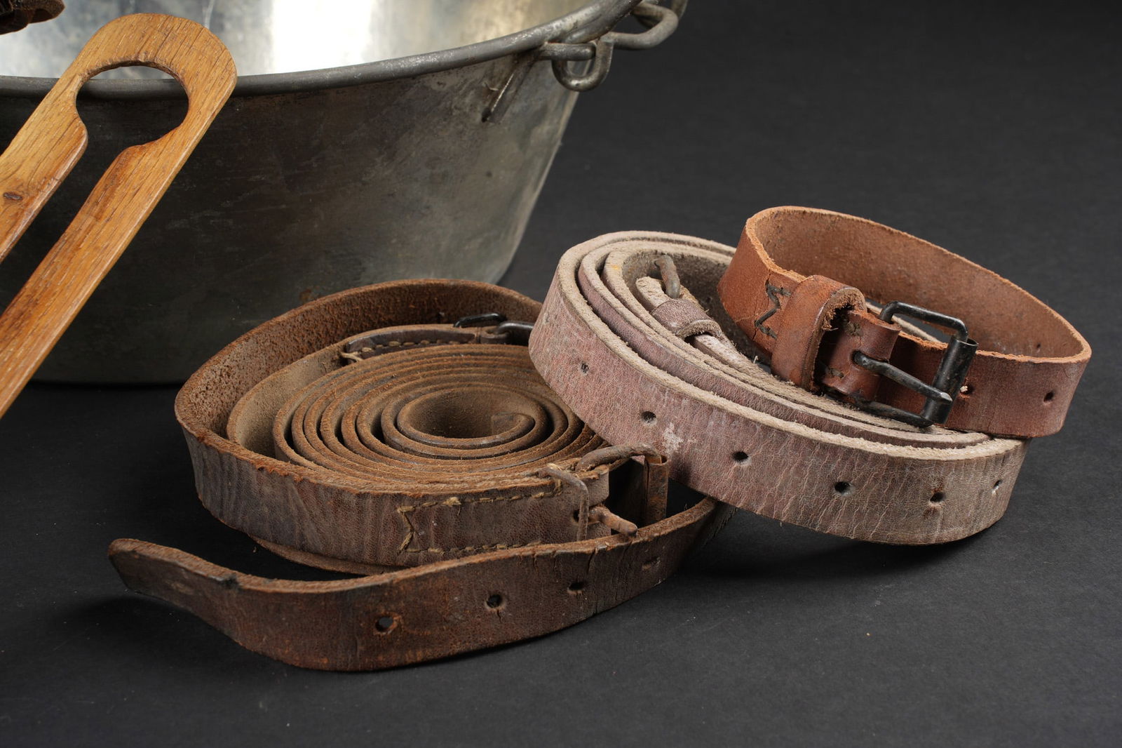 Ensemble d equipements. Equipment set - 3