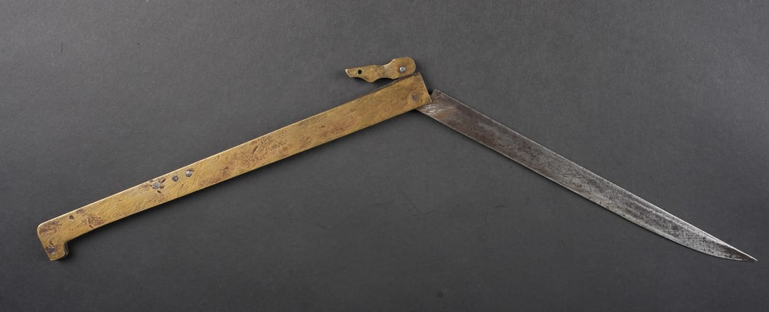 Couteau a cran d arret. Folding knife - 4