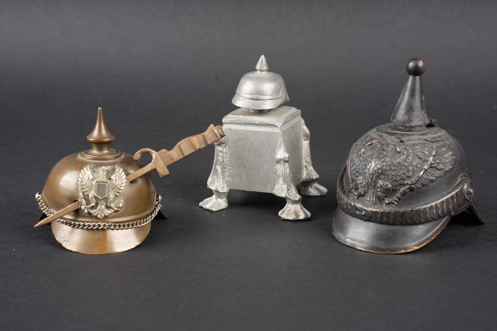 Lot artisanat de tranchees encriers. Lot of trench-art inkwells (1 of 6)