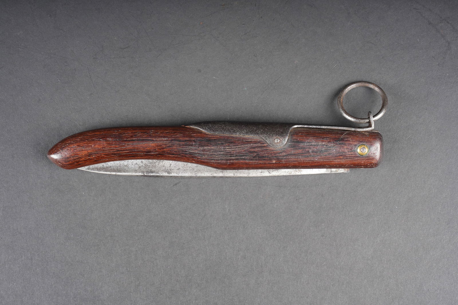 Couteau a cran d arret. Folding knife - 3