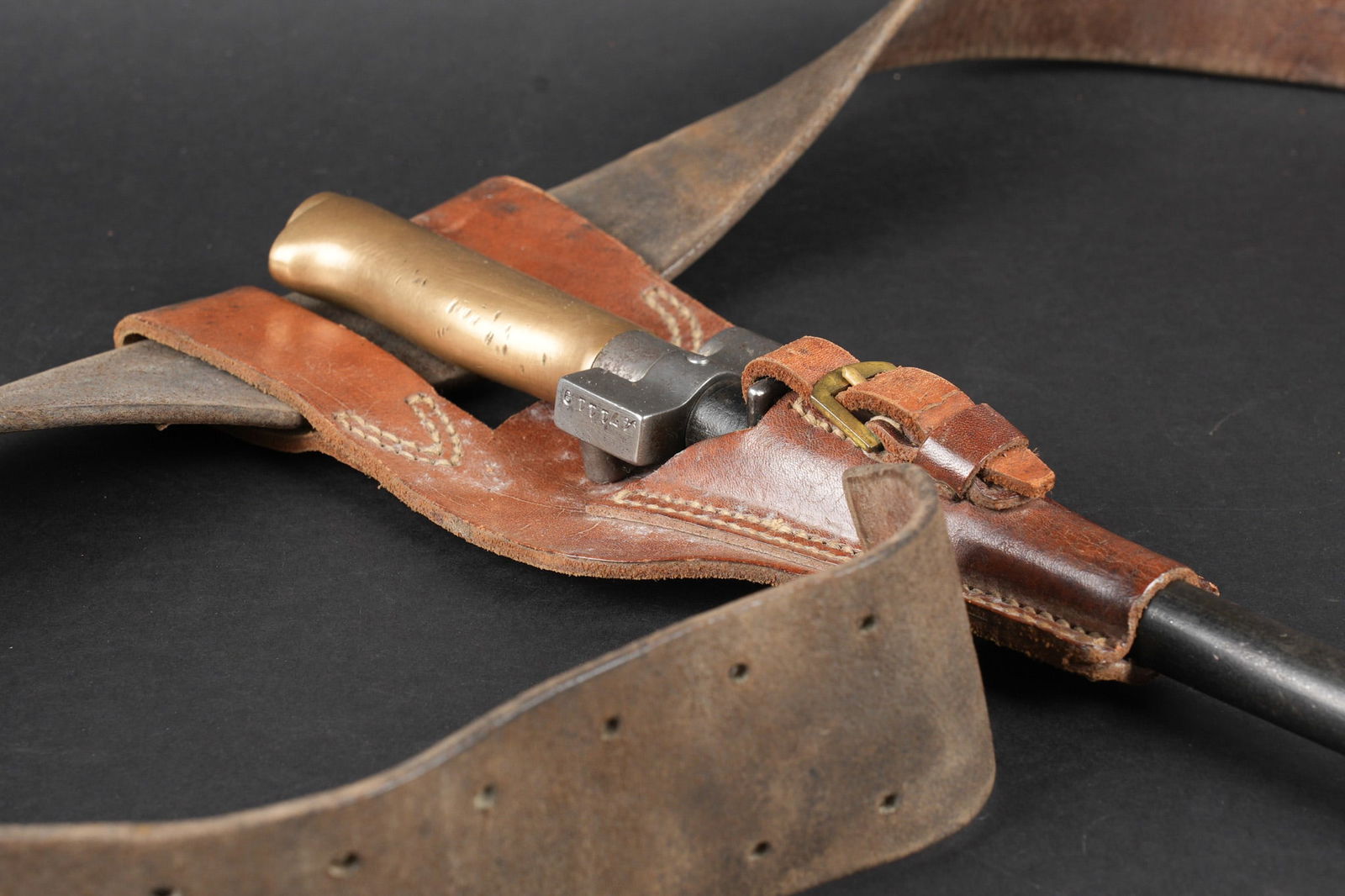 Ensemble d equipements. Equipment set - 2