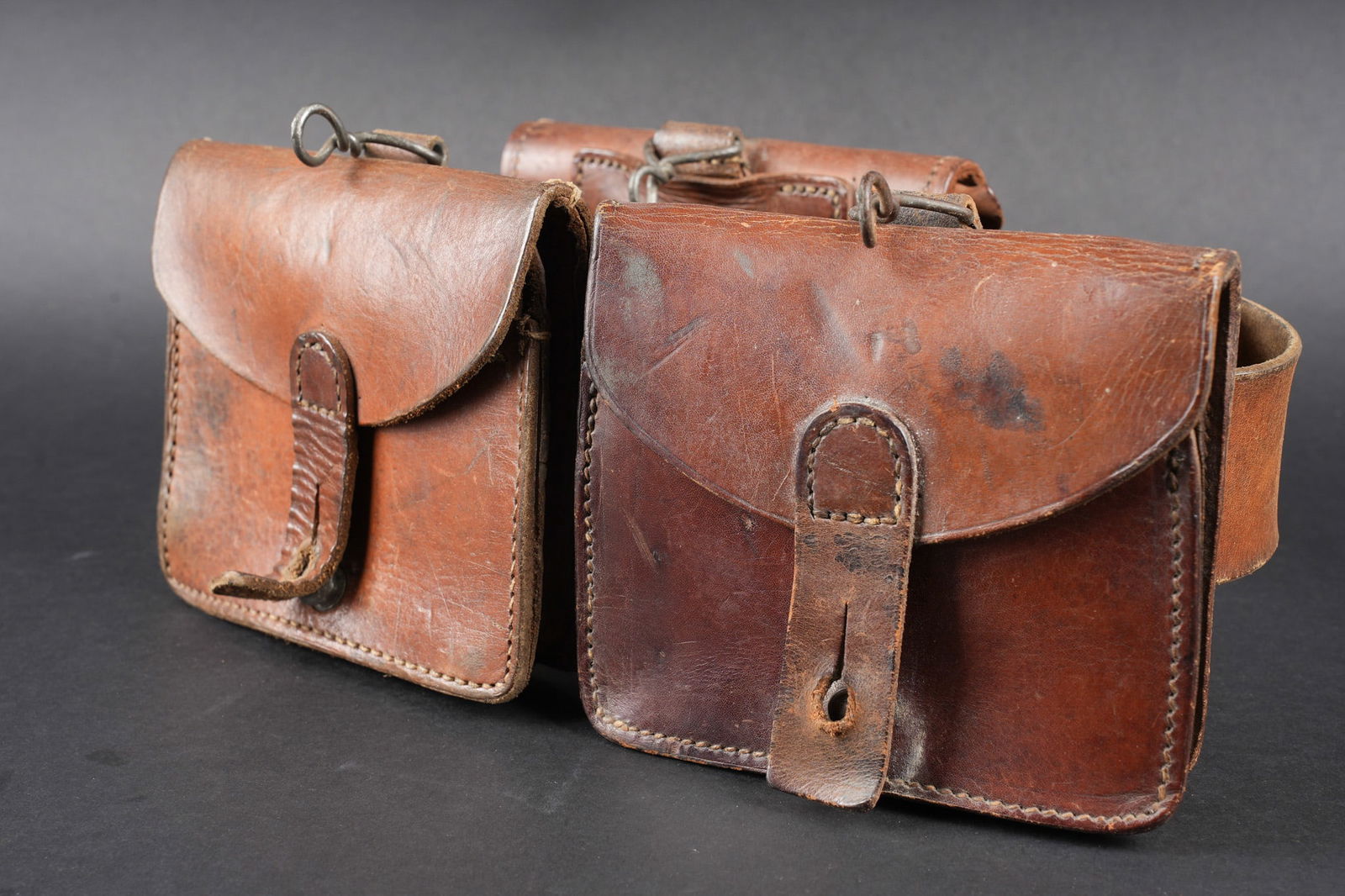 Ensemble d equipements. Equipment set (1 of 10)