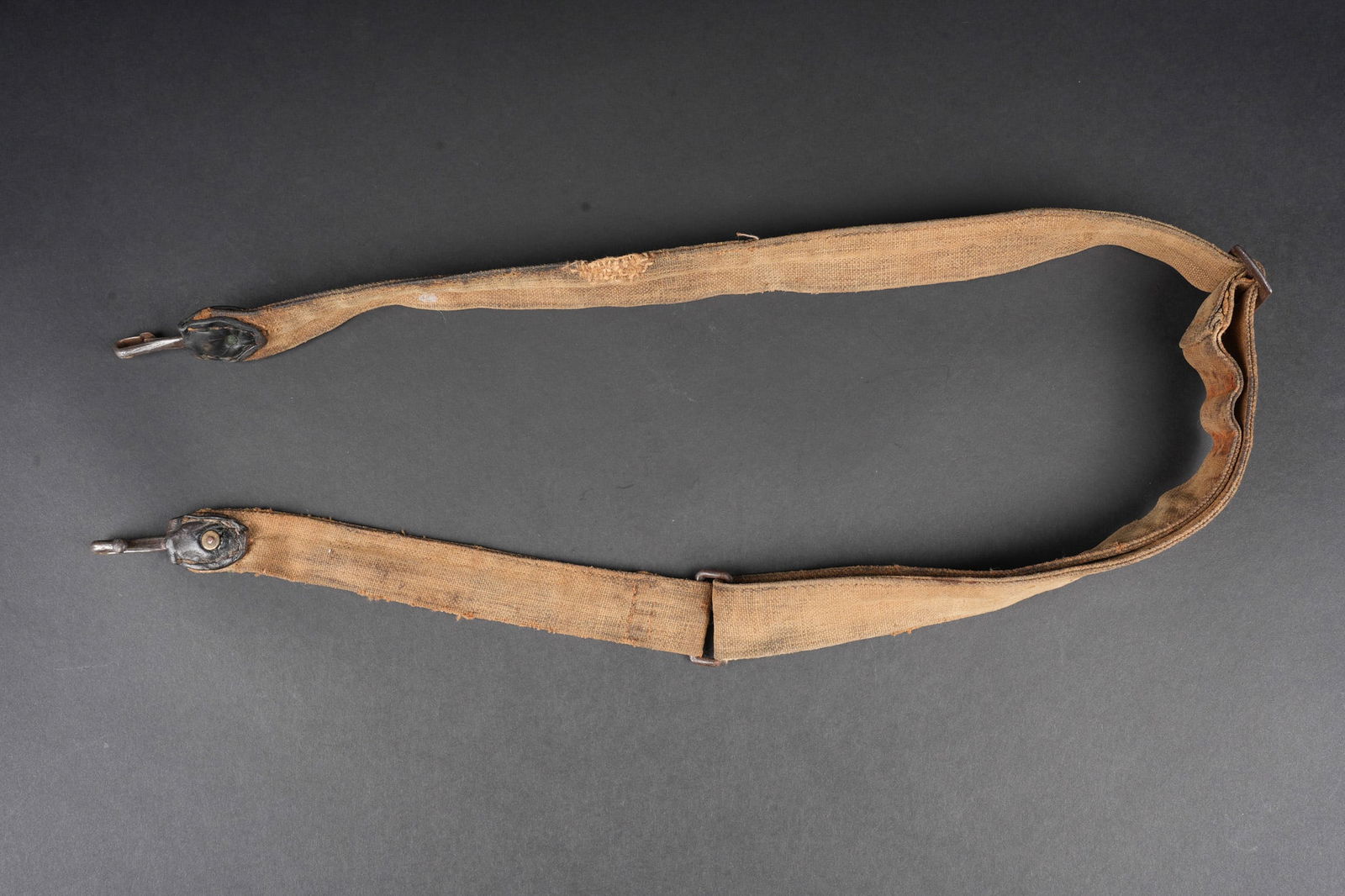 Ensemble d equipements. Equipment set - 16