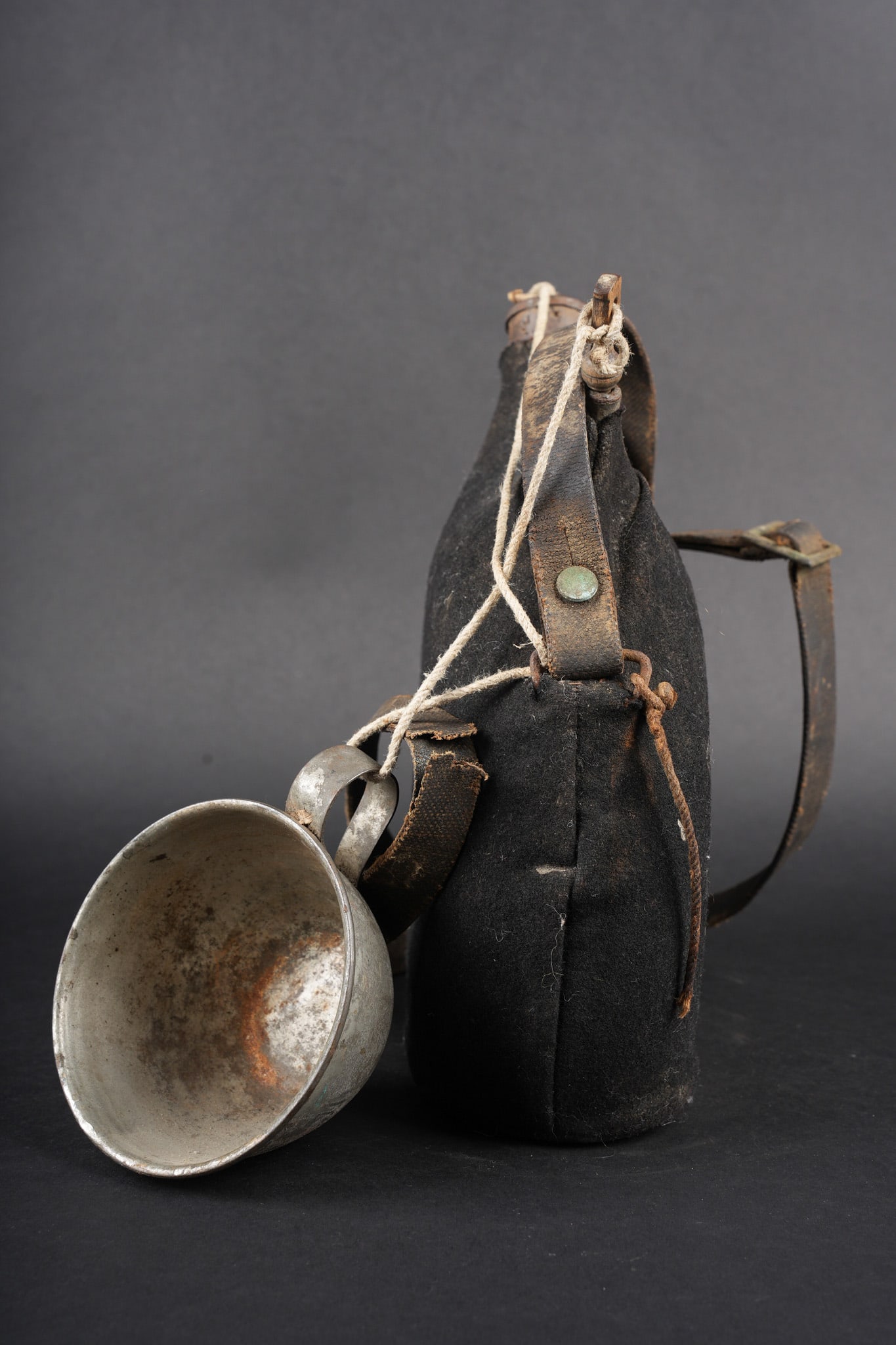 Ensemble d equipements. Equipment set - 7