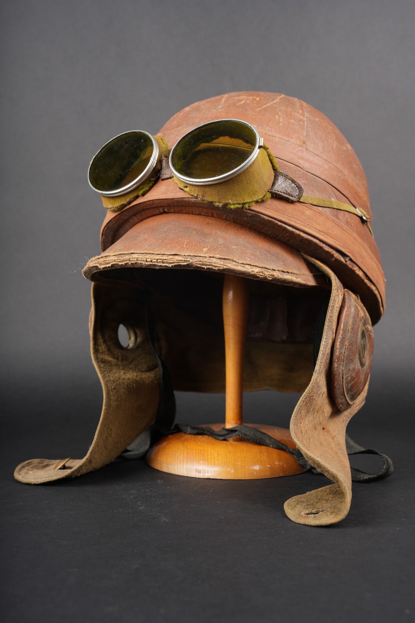 Casque de vol type Roold. Roold type flight helmet (1 of 11)