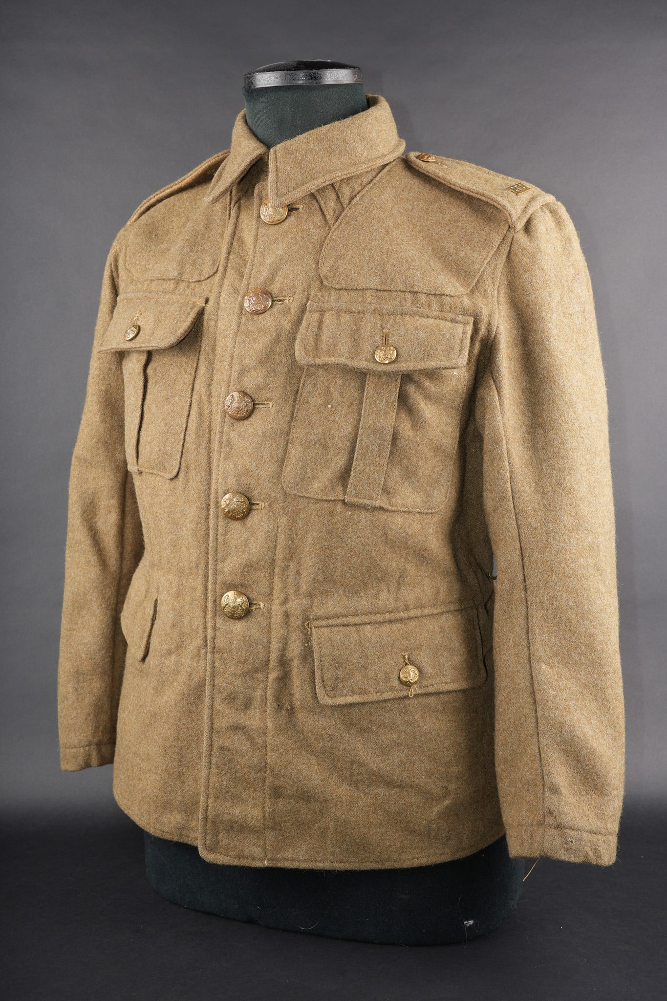 Tunique anglaise Service Dress Royal Highlanders. British Service Dress tunic of the Royal (1 of 12)