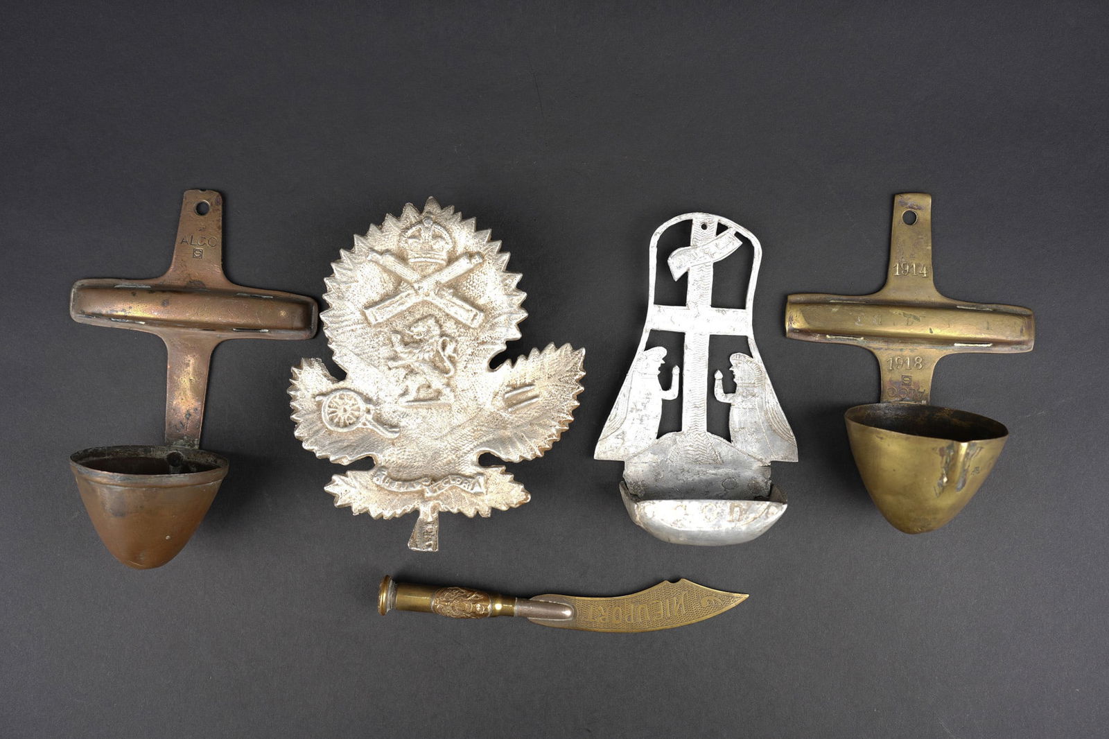 Lot d artisanat de tranchee anglais ww1. WWI British trench art lot (1 of 15)