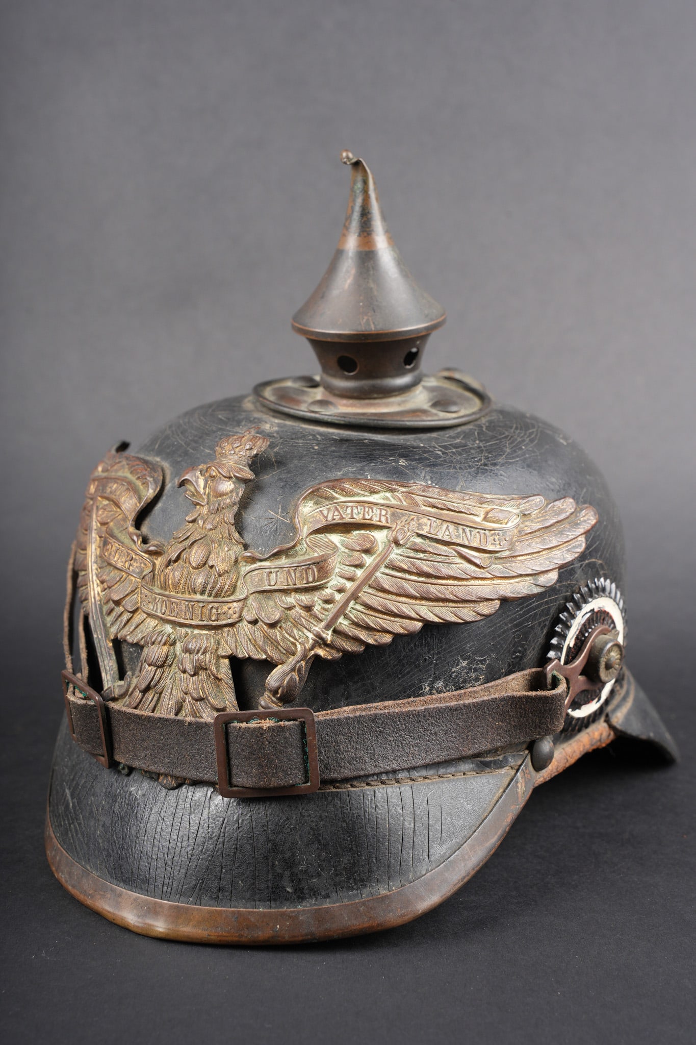 Casque a pointe M1895 troupe du Grenadier Regiment Nr 10. M1895 enlisted pickelhaube of Grenadier (1 of 11)