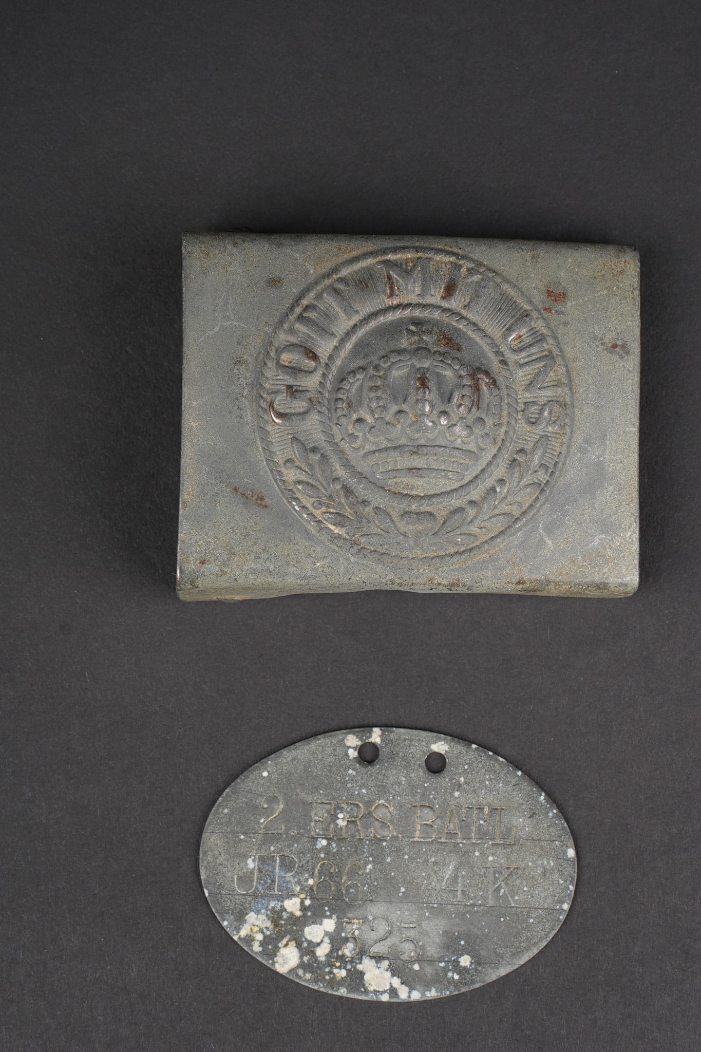 Plaque d identite du JR66 et boucle prussienne M1915. Identity disc of Infantry Regiment JR 66 and (1 of 6)