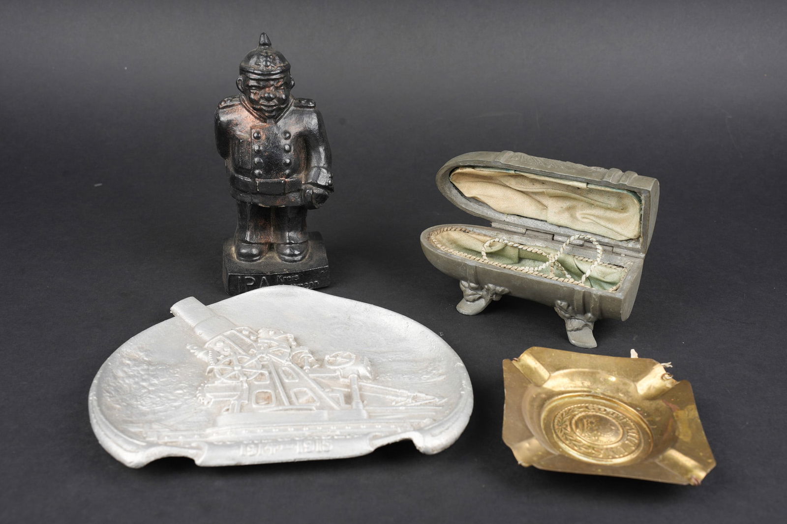 Lot d objets patriotiques allemands ww1. Lot of German WWI patriotic items. (1 of 15)