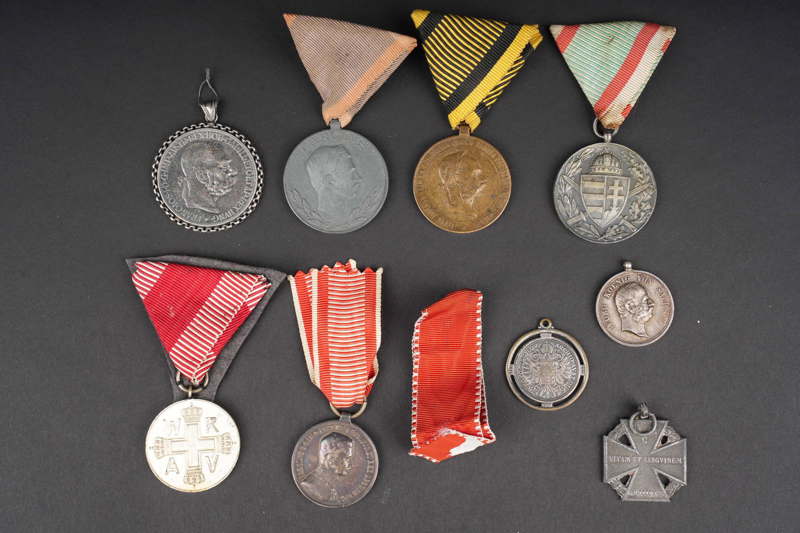 Lot de medailles Austro-Hongroises. Lot of Austro-Hungarian medals. (1 of 10)