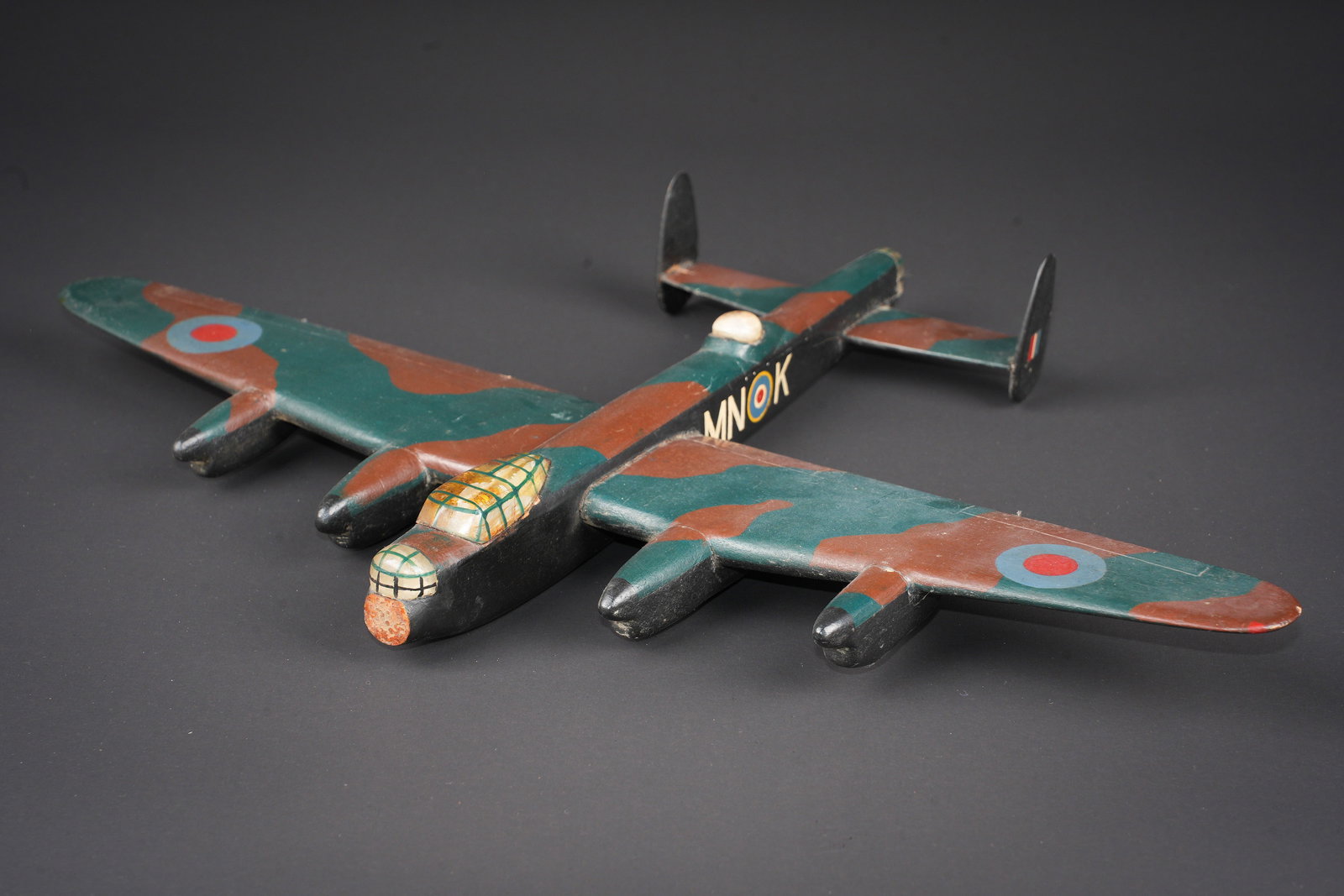 Maquette d avion Lancaster. Lancaster aircraft model. (1 of 7)