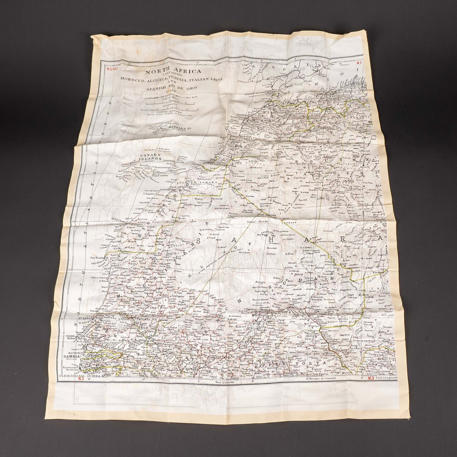 Carte d evasion en soie. British silk escape map. (1 of 2)