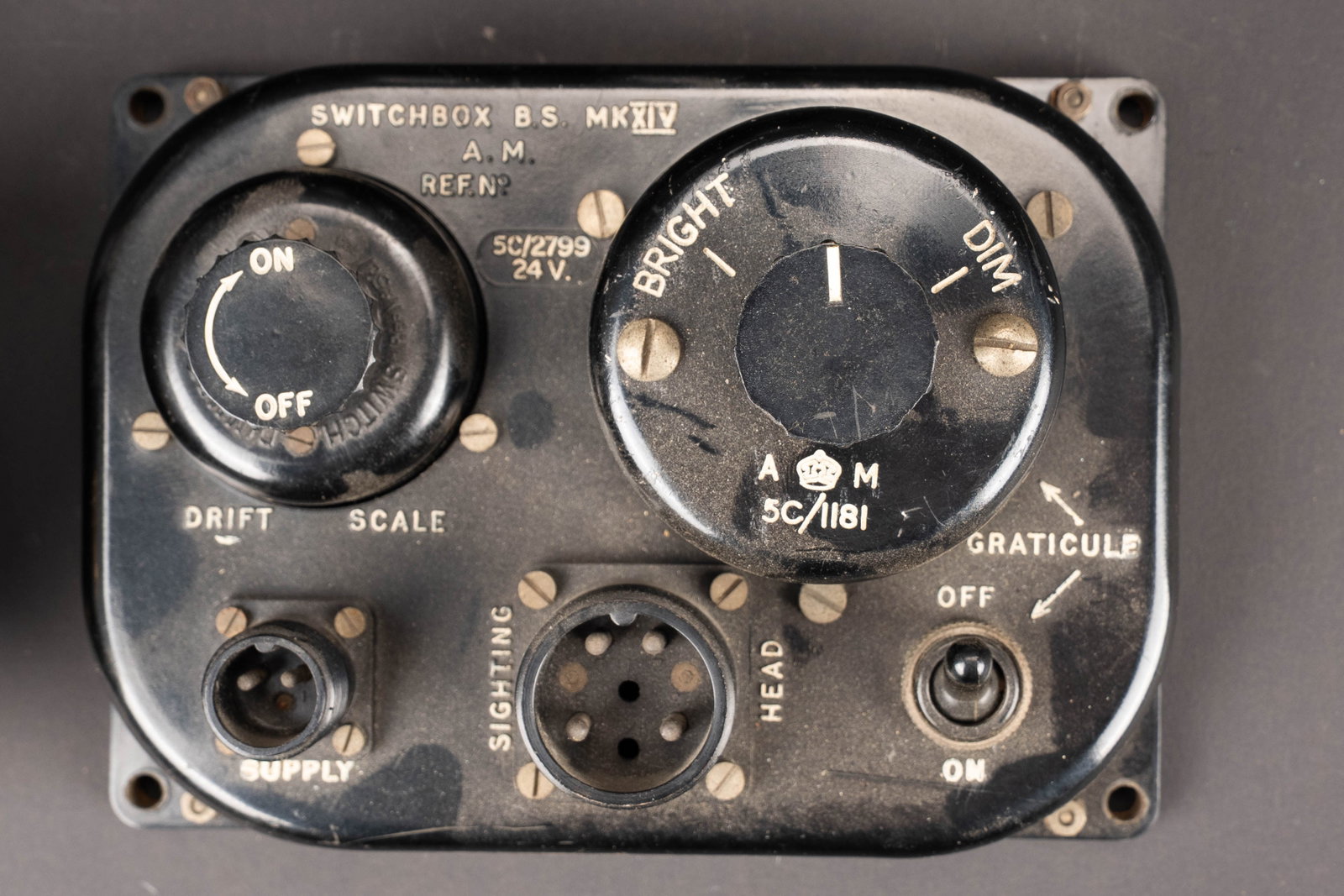 Instruments de bord de la RAF. RAF cockpit instruments. - 10