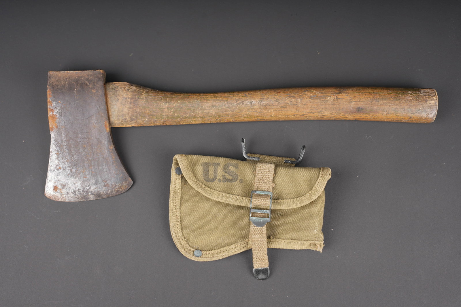Hachette individuelle US. US individual hatchet (1 of 7)