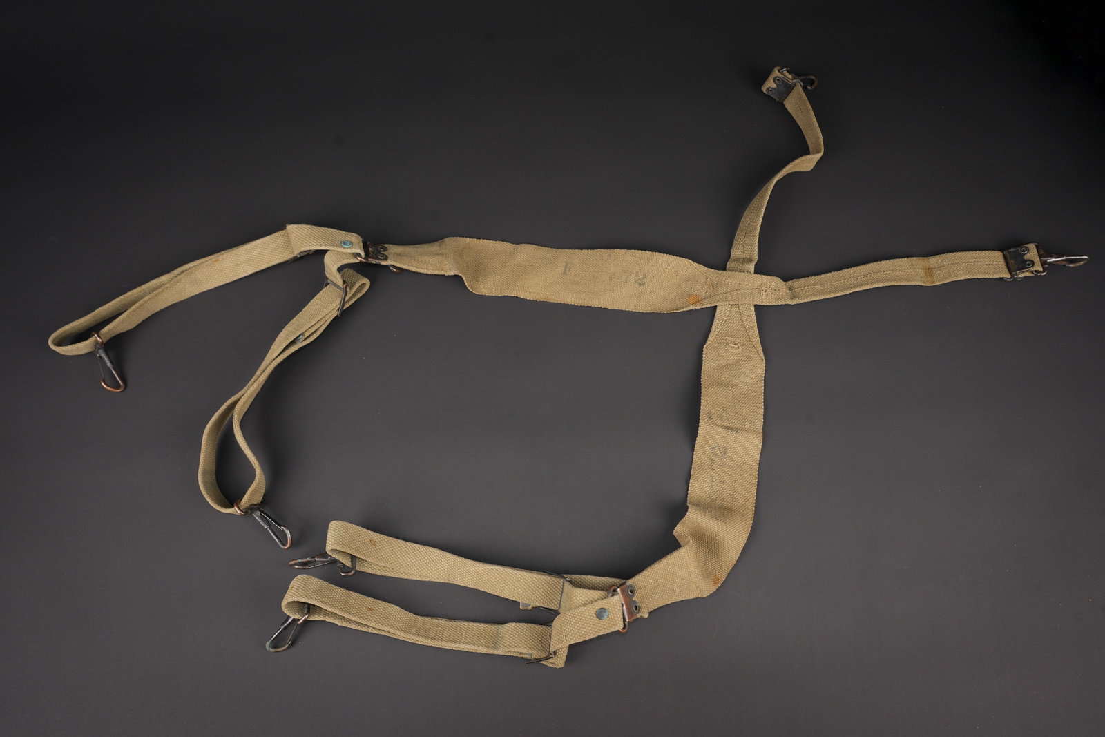 Brelage M-36 nominatif. US Army Named M-36 suspenders. (1 of 5)