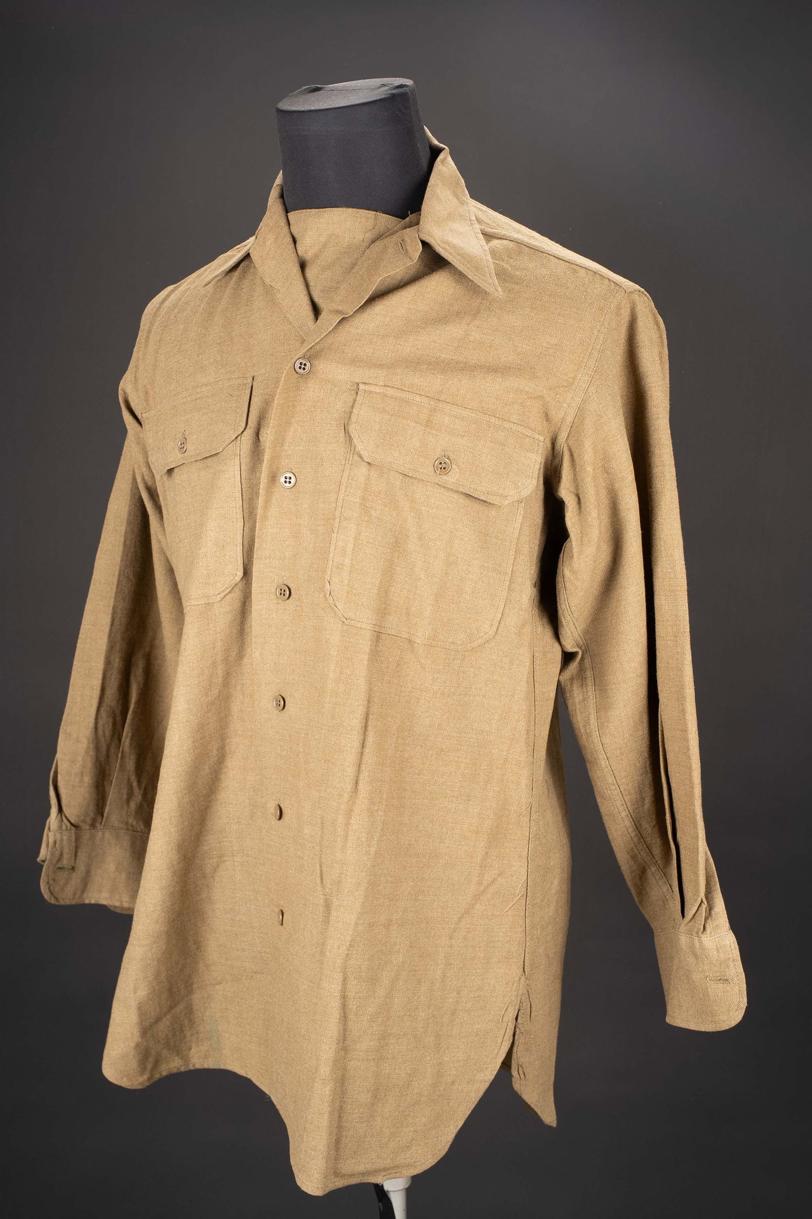 Chemise moutarde US. US Army mustard shirt. (1 of 9)
