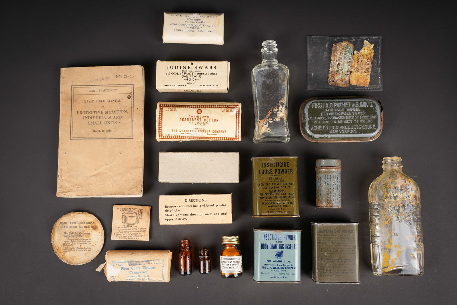Accessoires medicaux US. US Army medical accessories. (1 of 17)