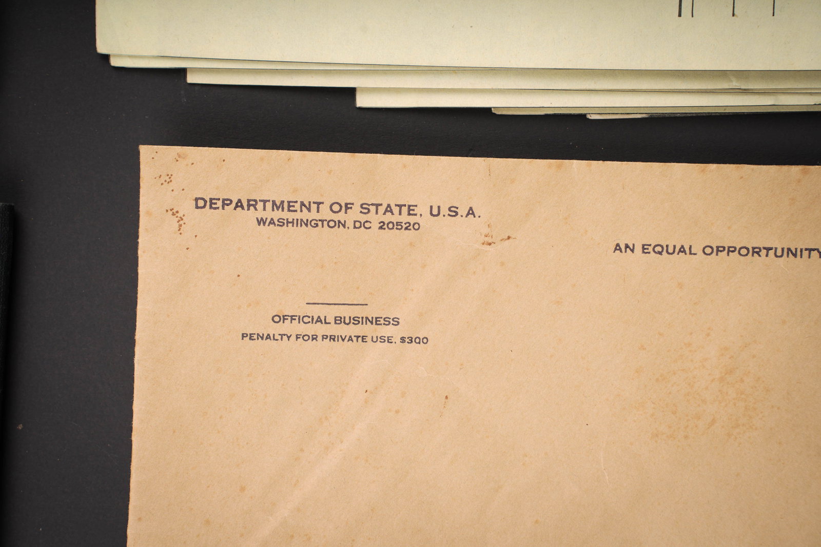 Documents US. US Army document. - 4