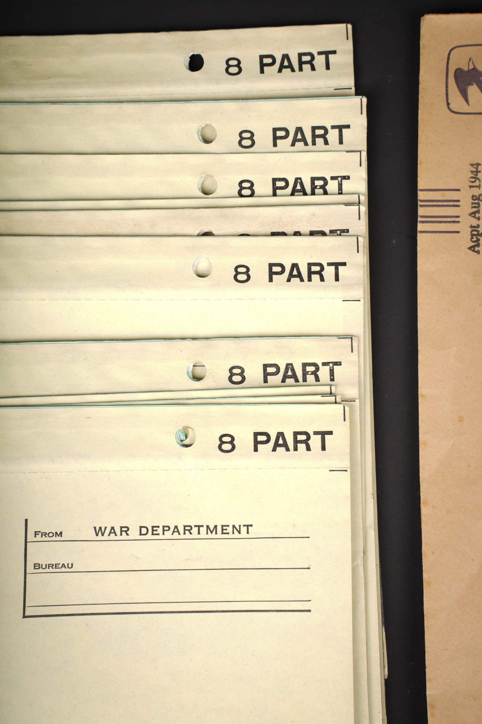Documents US. US Army document. - 6