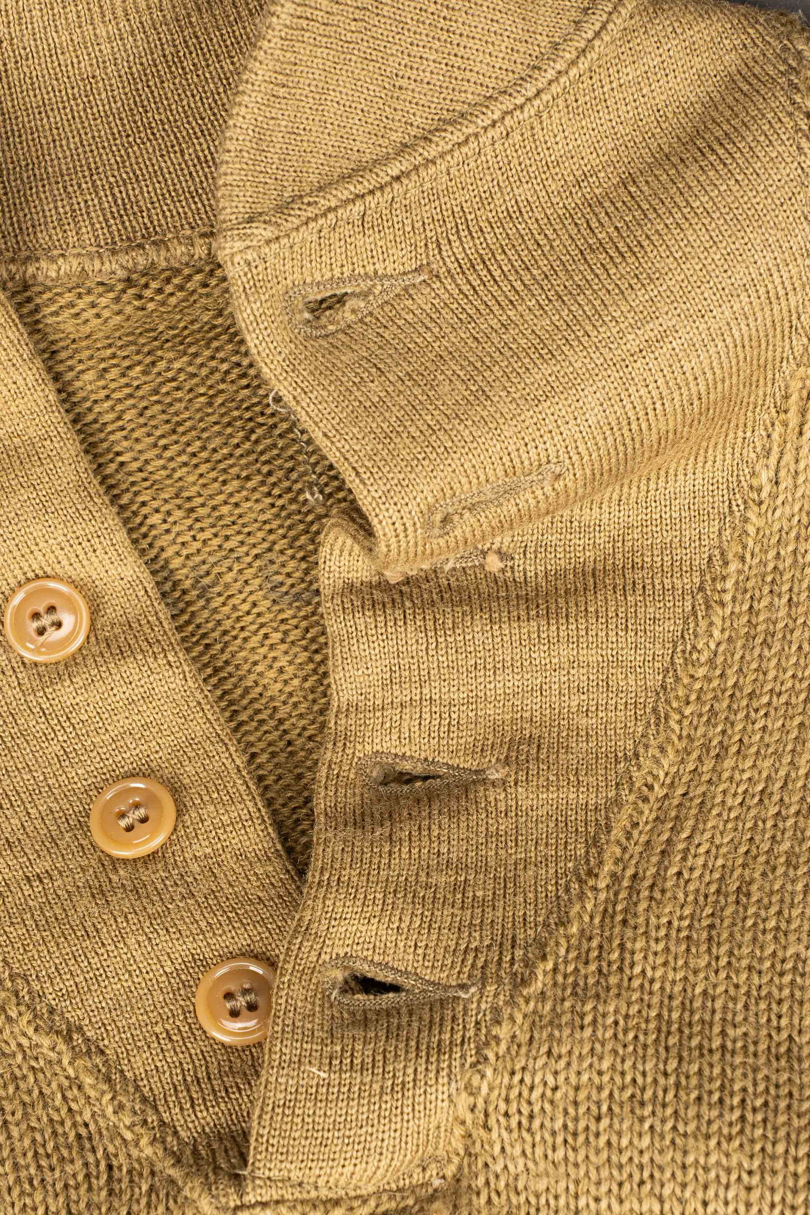 Pull 5 boutons US. US five-button sweater. - 3