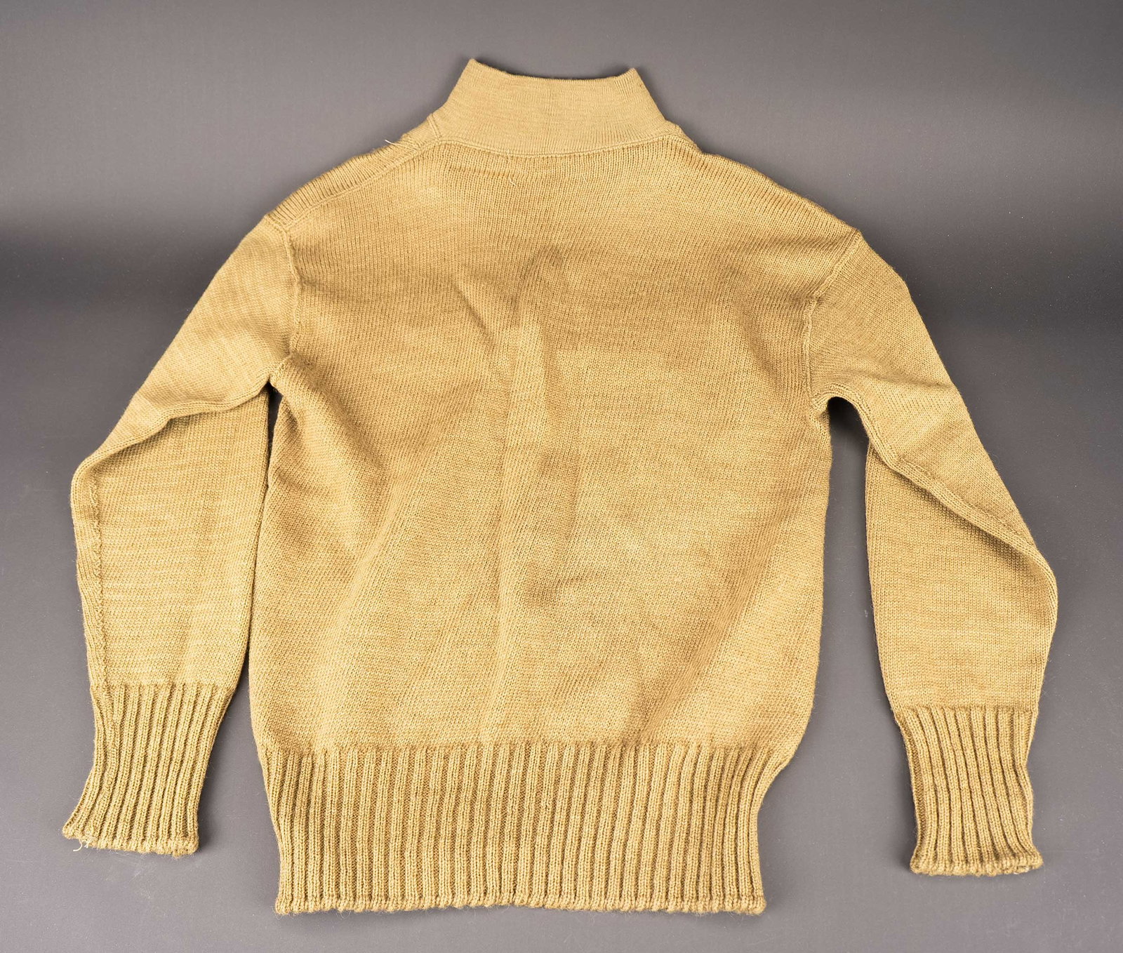 Pull 5 boutons US. US five-button sweater. - 6