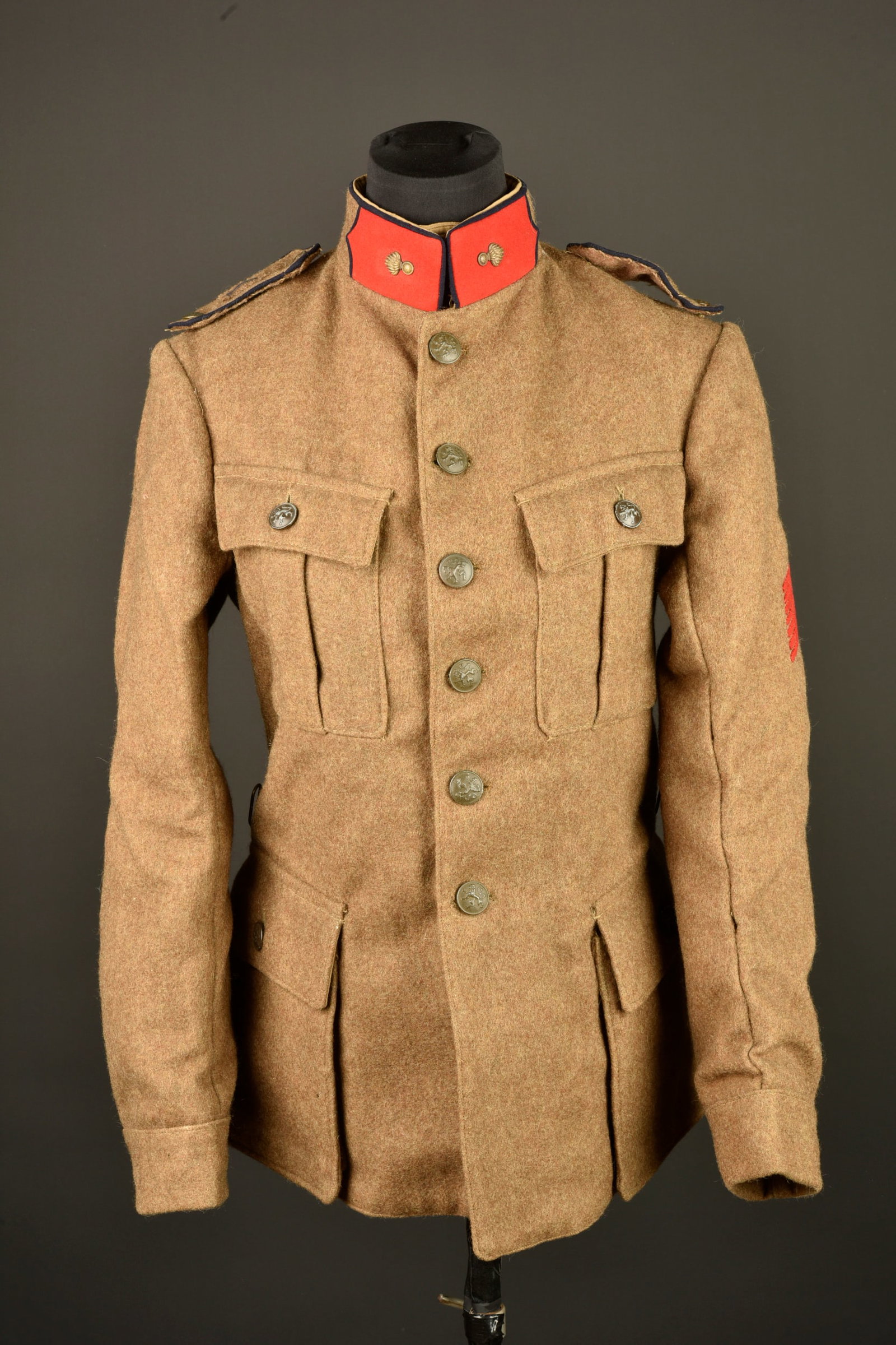 Tunique kaki de grenadier Belge. Belgian Grenadier khaki tunic (1 of 10)